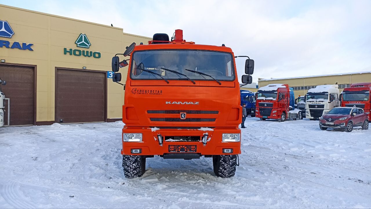 Бортовой автомобиль КАМАЗ 43118 с КМУ Horyong HRS216